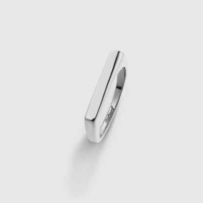 SLEEK SIGNET (SILVER)