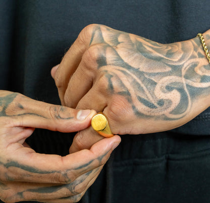 CLASSIC SIGNET (GOLD)
